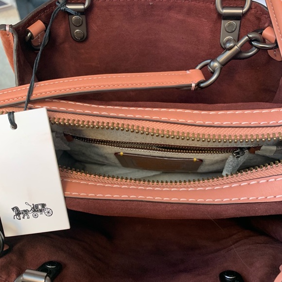 Coach Rogue 25 with Tea Rose Melon/Black Copper - Picture 5 of 8
